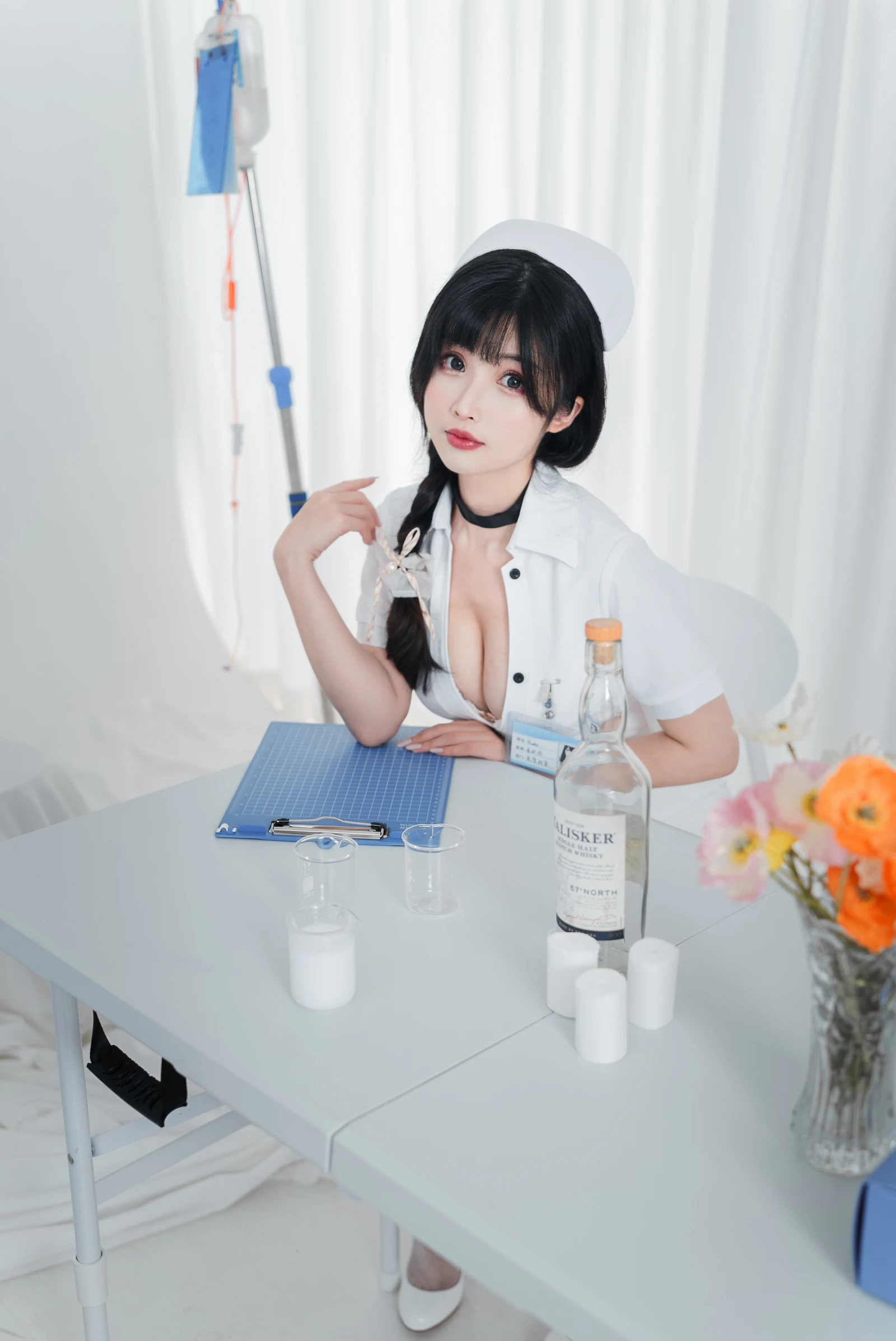 COS福利rioko凉凉子(肉扣热热子)---采集室实习护士-[48P-262MB]-2.webp